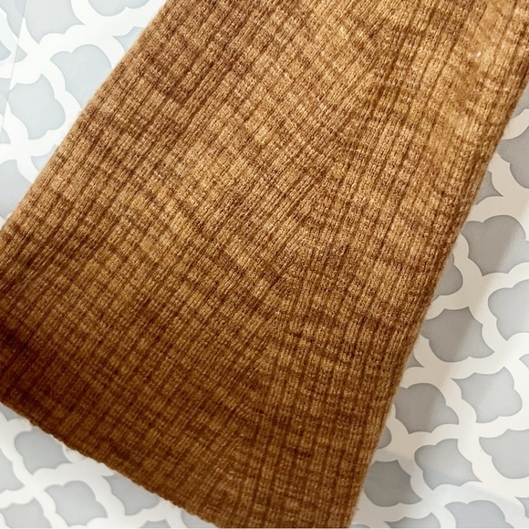 NWT LOFT Two Tone Bell Sleeve Ribbed Polo Sweater in Cocoa Powder - Picture 8 of 11